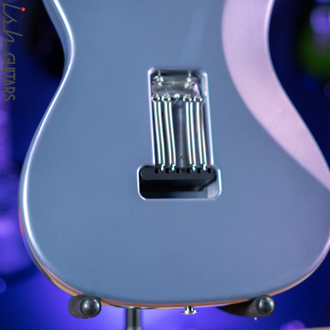 2021 PRS Silver Sky Lunar Ice Limited Edition – Ish Guitars