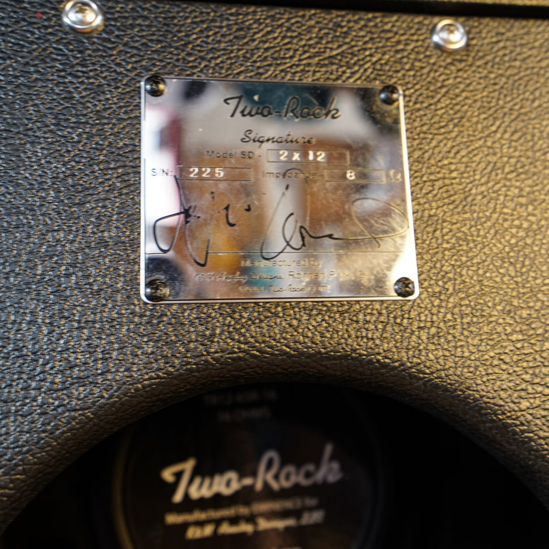 Two Rock Onyx Signature Head and Cabinet Set
