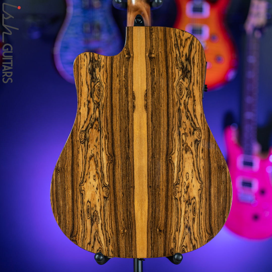 Lâg THV30DCE Dreadnought Hyvibe Tramontane Smart Guitar