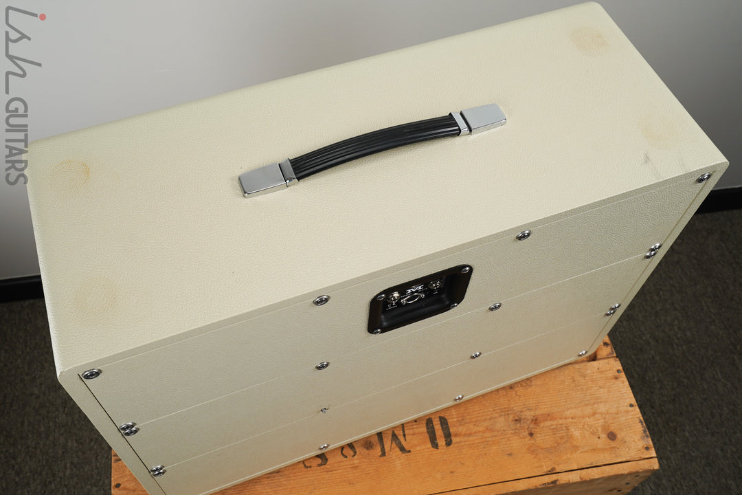 Magnatone Limited Edition White Super 59 MKII Head and Cabinet