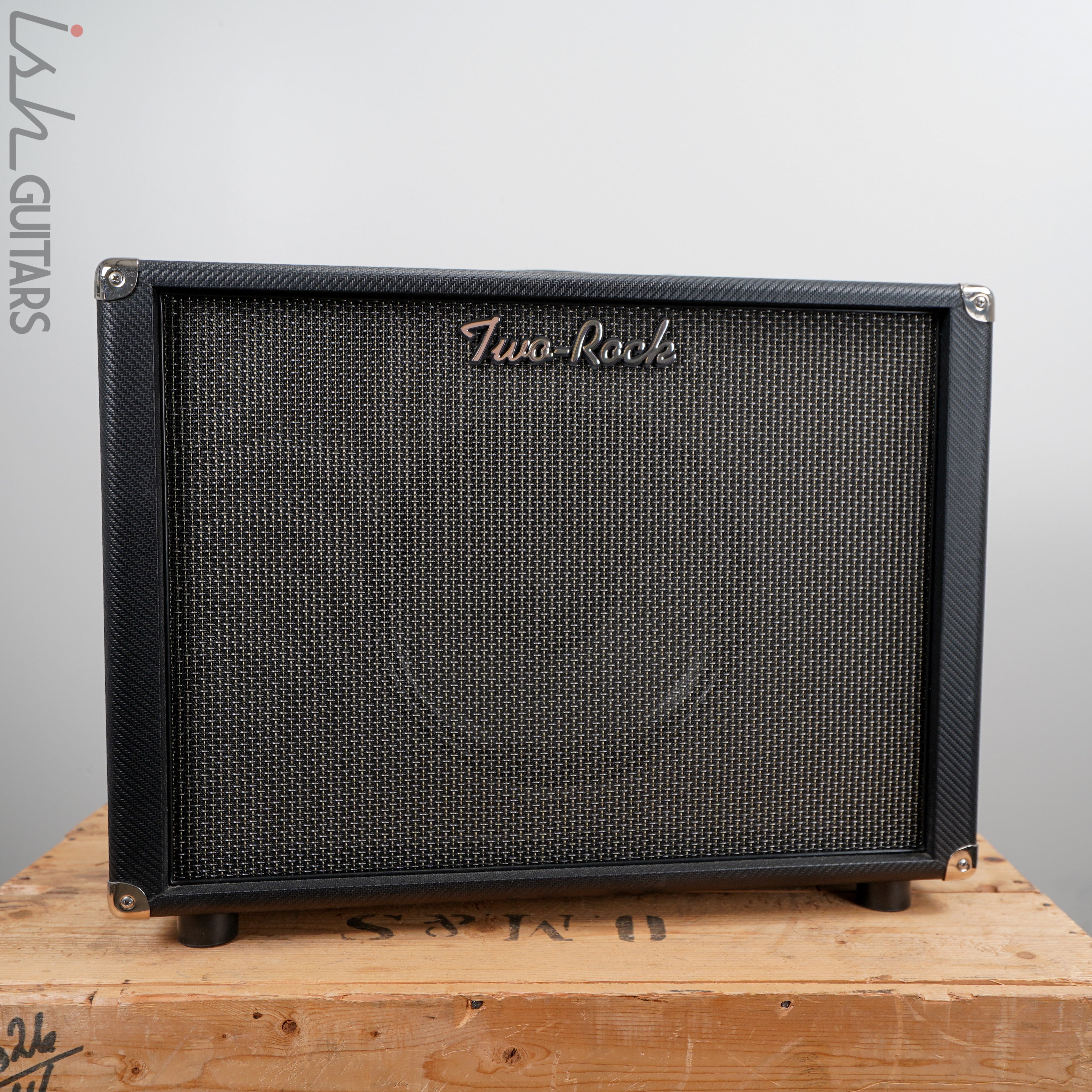 Two Rock 1x12 Cabinet Carbon Fiber Tolex – Ish Guitars