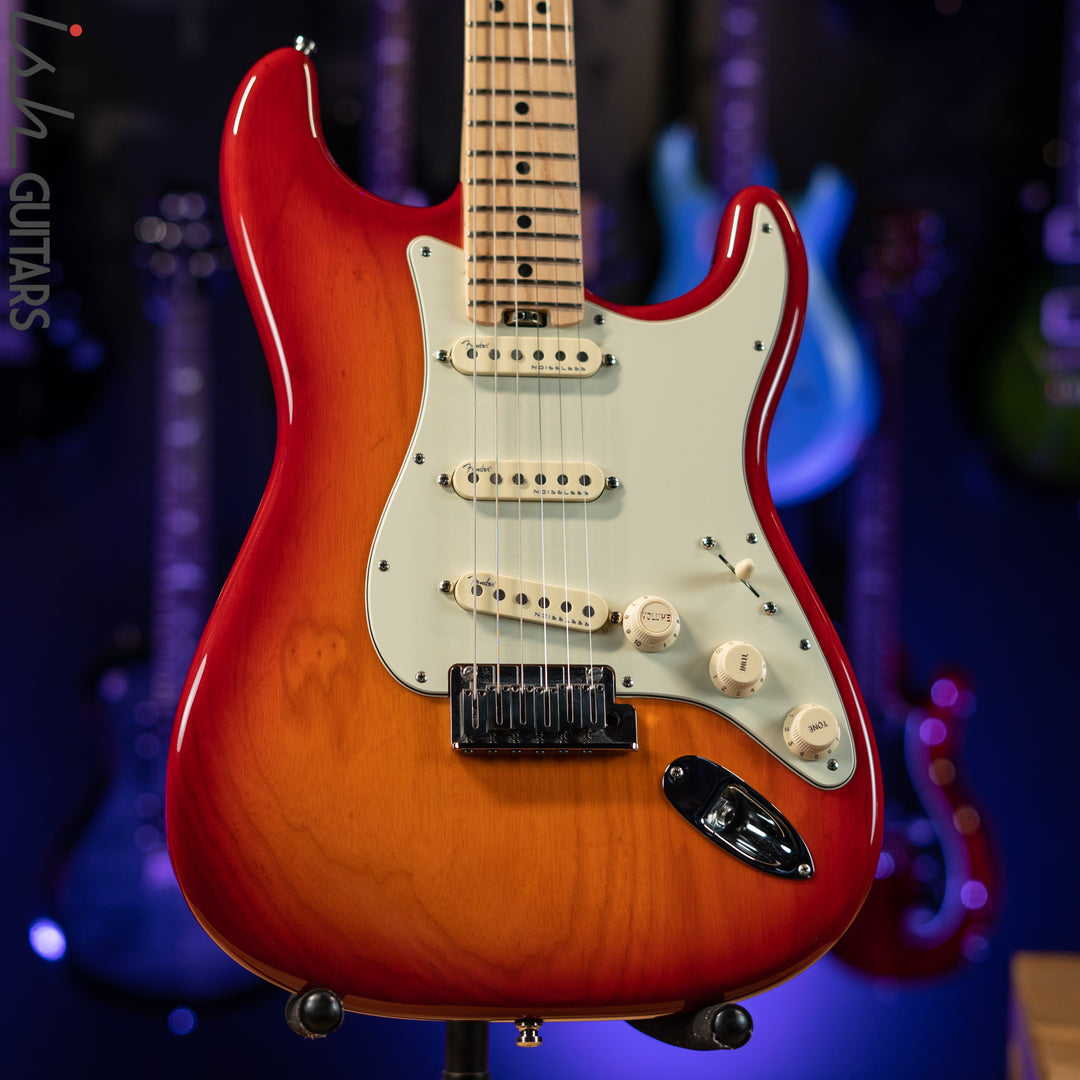 2019 Fender American Elite Stratocaster Aged Cherry Burst – Ish