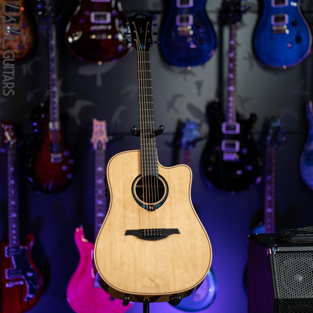 Lâg THV30DCE Dreadnought Hyvibe Tramontane Smart Guitar