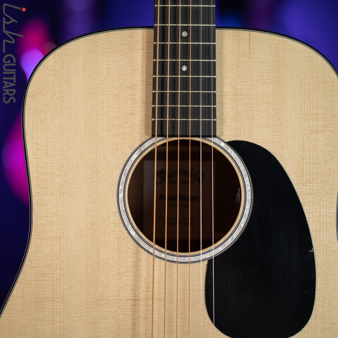 Martin D-10E Dreadnought Acoustic-Electric Guitar Natural Spruce Blemished
