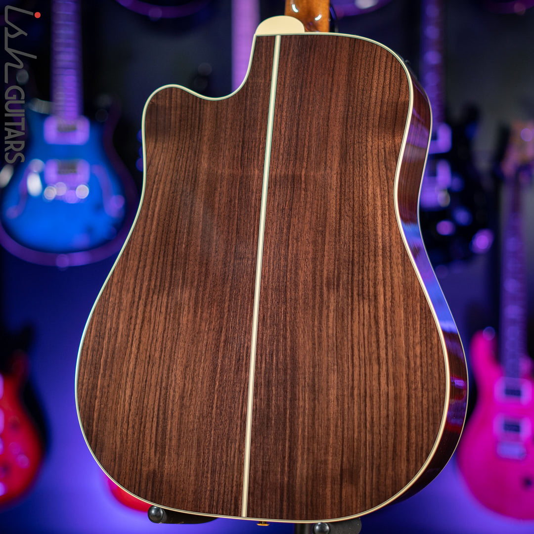 Takamine P5DC Dreadnought Acoustic-Electric Guitar Natural