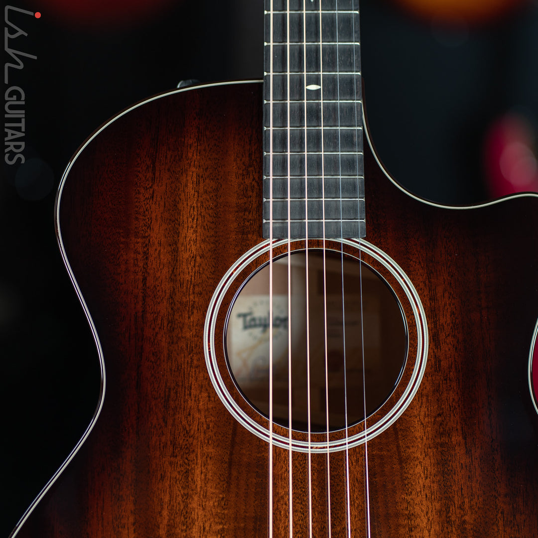 Taylor 524ce V-Class Shaded Edgeburst Mahogany Grand Auditorium