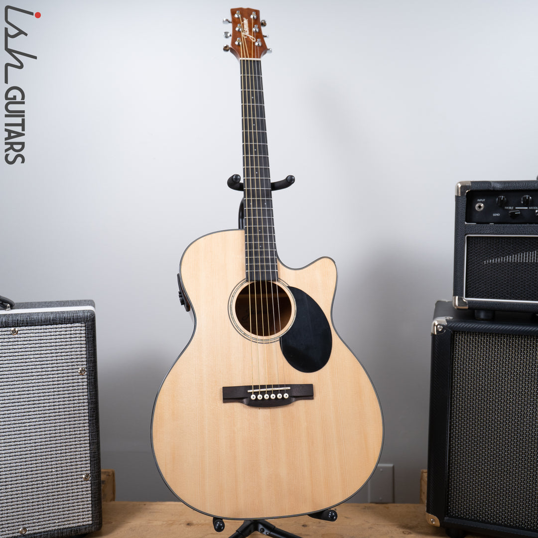 Jasmine JO36CE Natural Cutaway Acoustic-Electric