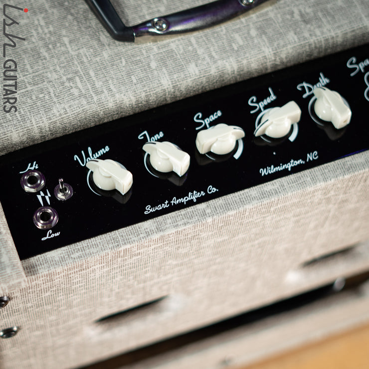 Swart Space Tone Tremolo Amp Head Fawn Tolex