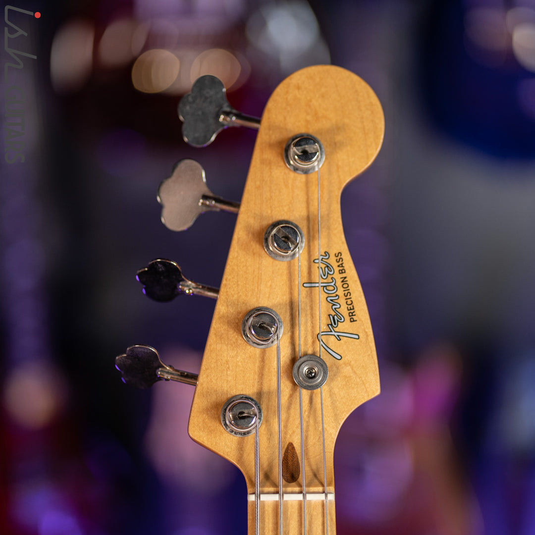 1982 Fender &