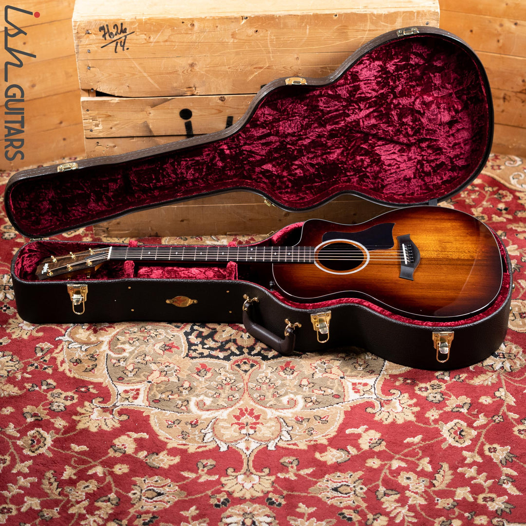 Taylor 224ce-K DXL Shaded Edge Burst