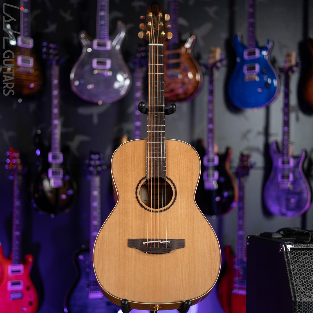 Takamine CP3NYK Acoustic-Electric Guitar Natural Satin Cedar