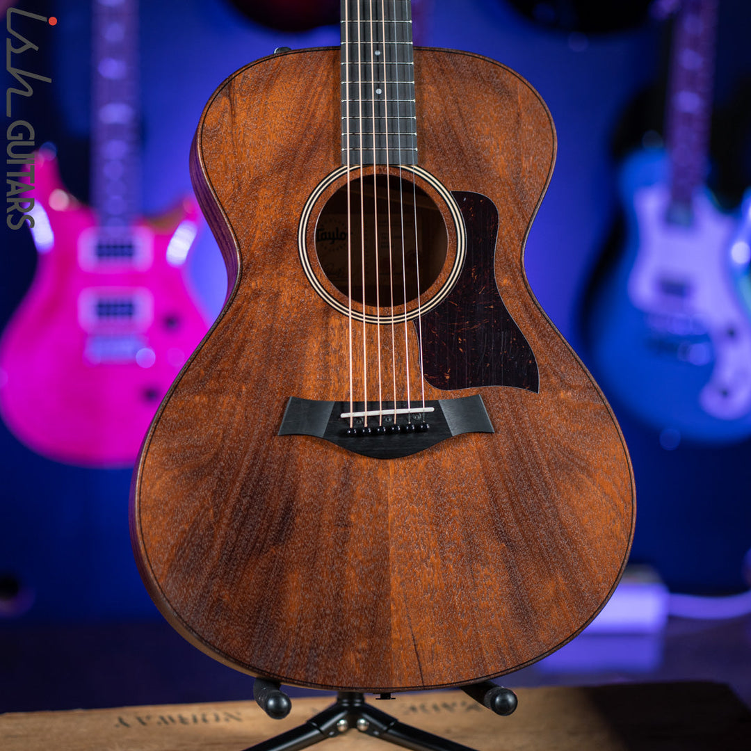 Taylor AD22e American Dream Acoustic-Electric Guitar Urban Sienna - 2021