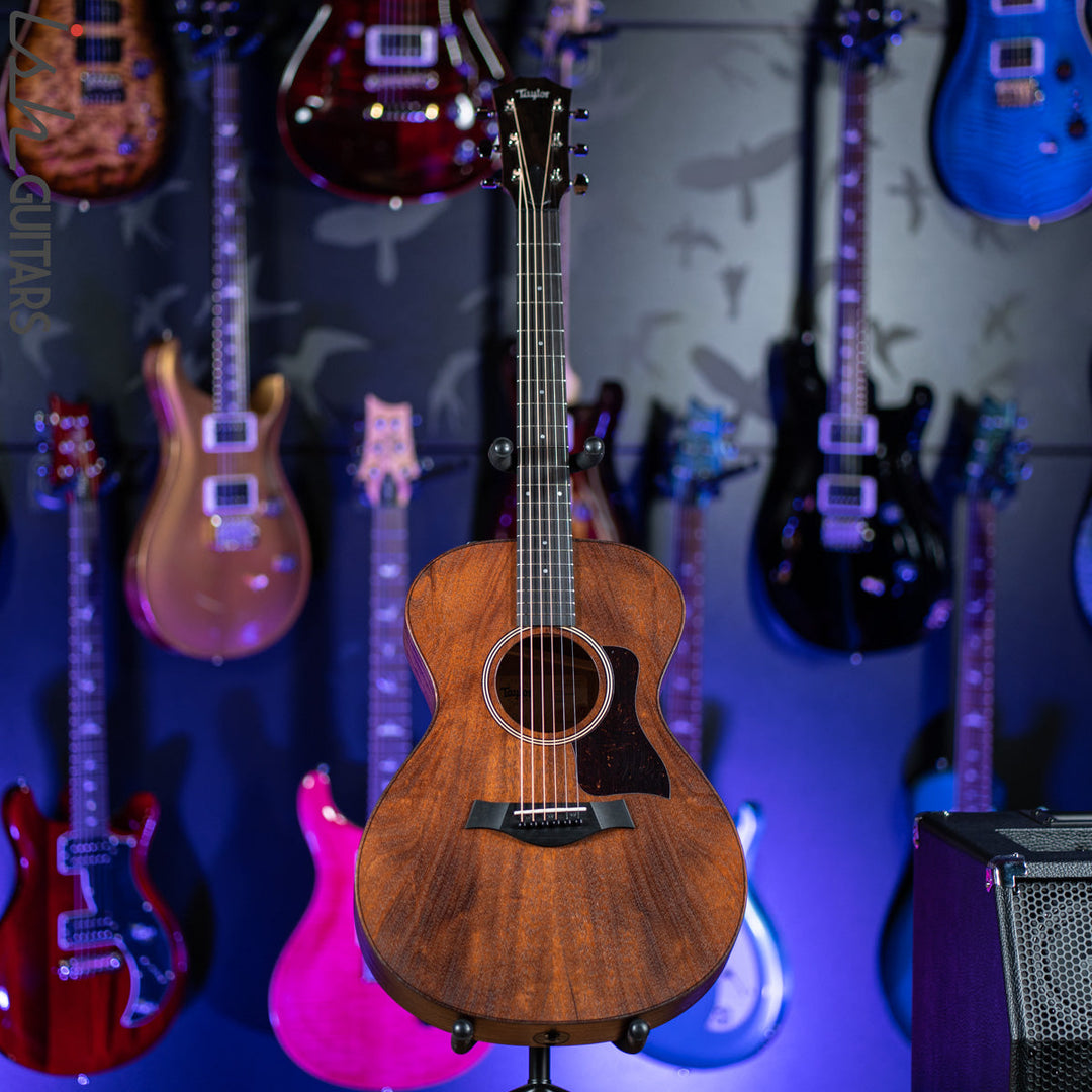 Taylor AD22e American Dream Acoustic-Electric Guitar Urban Sienna - 2021