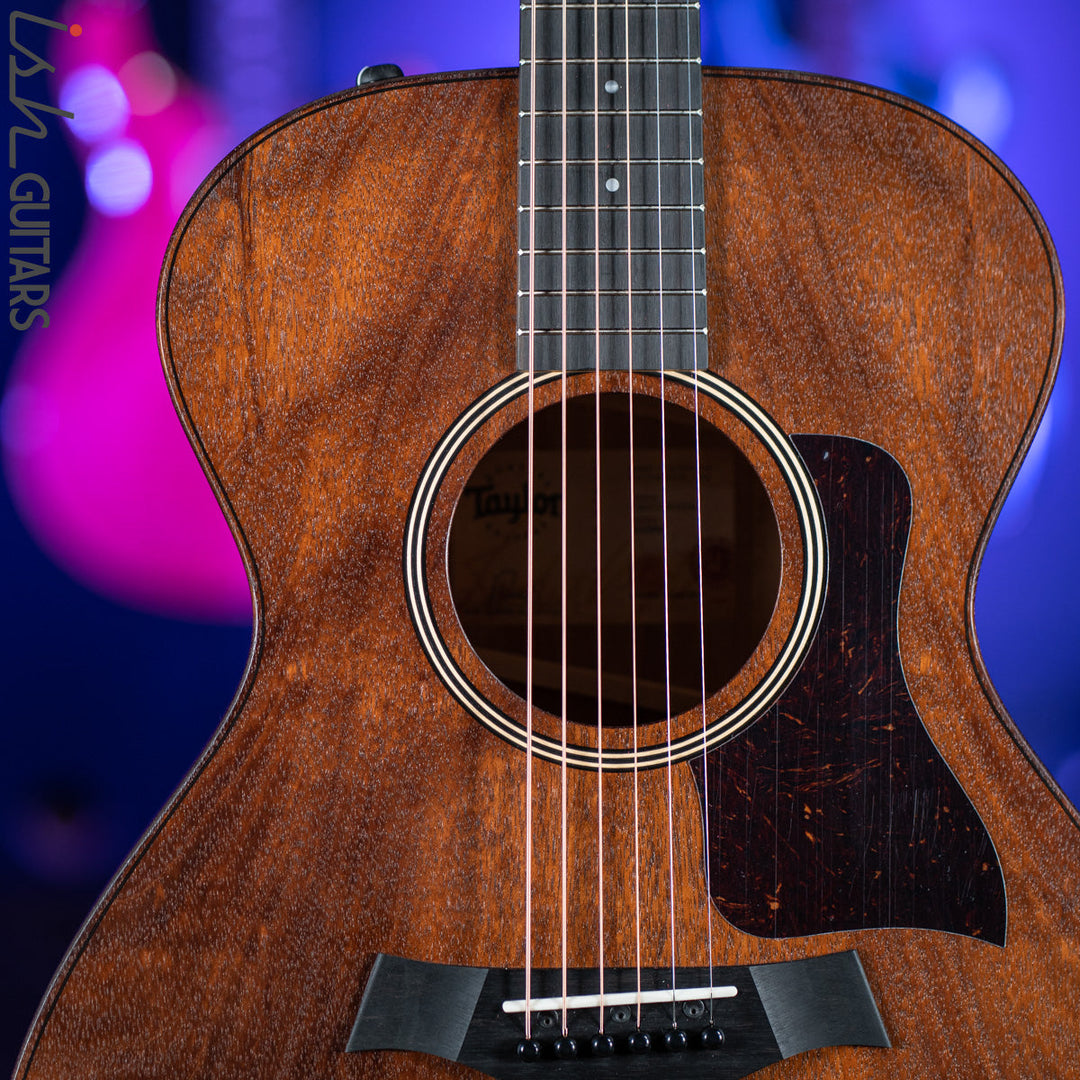 Taylor AD22e American Dream Acoustic-Electric Guitar Urban Sienna - 2021