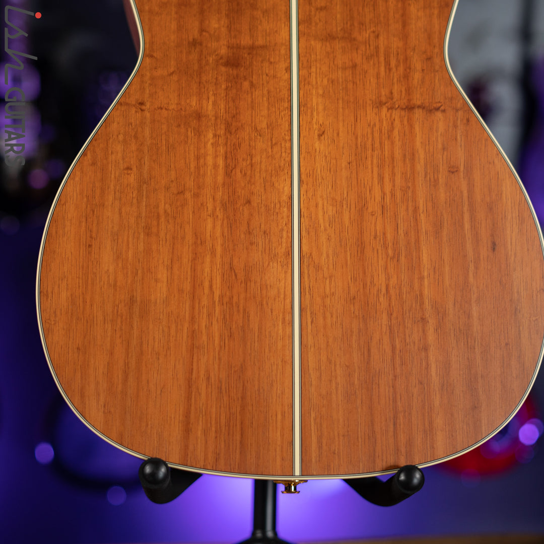 Takamine CP3NYK Acoustic-Electric Guitar Natural Satin Cedar