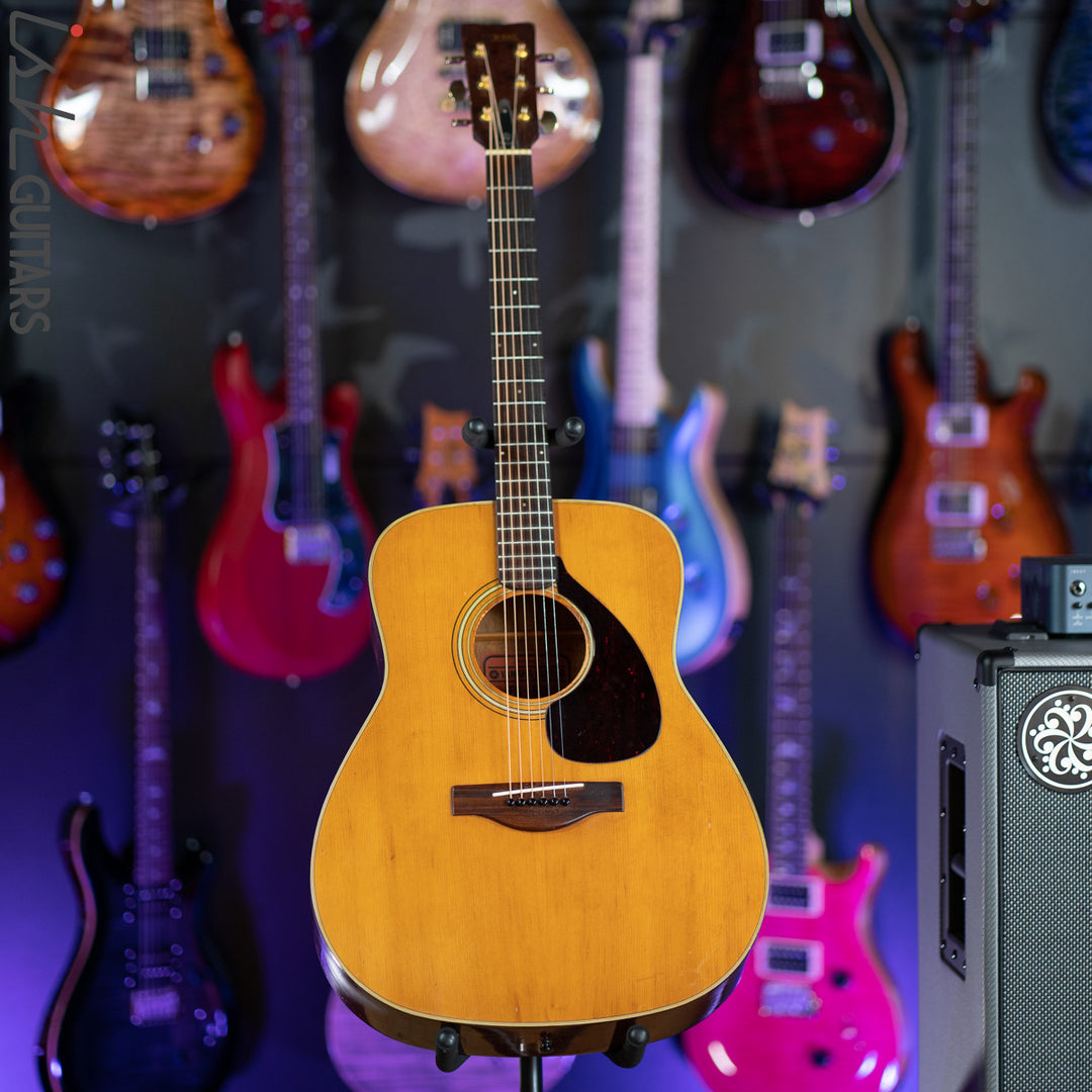 Yamaha FG-180 Jumbo Dreadnought Acoustic Guitar Natural