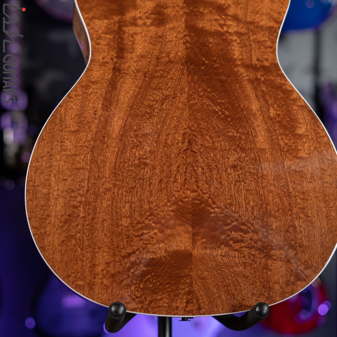 Taylor 214ce-QS Deluxe Limited Acoustic-Electric Guitar Natural