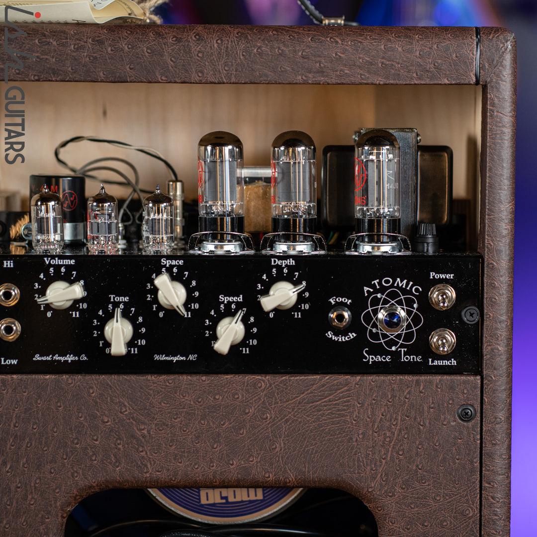 Swart Atomic Space Tone Guitar Amplifier Brown Ostrich Demo