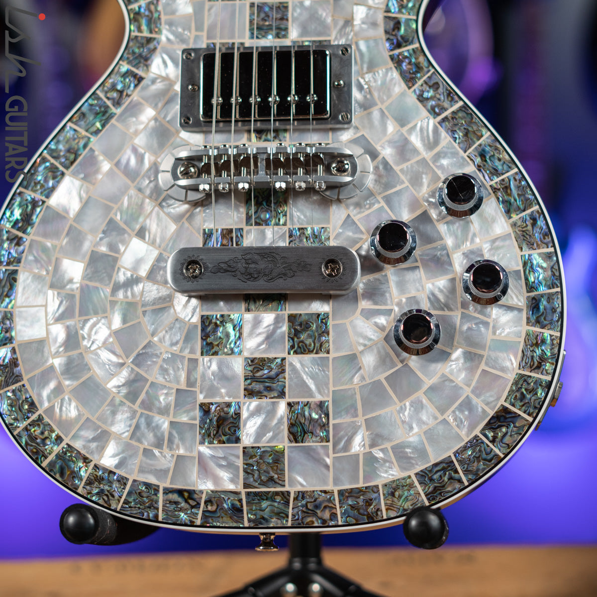 2016 Zemaitis CS24PF Ring Chess – Ish Guitars