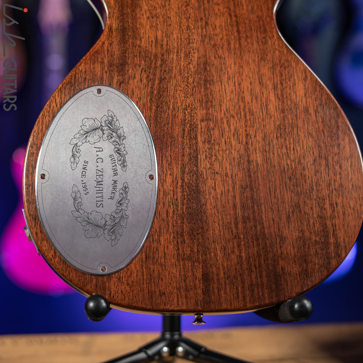 2016 Zemaitis CS24PF Ring Chess – Ish Guitars