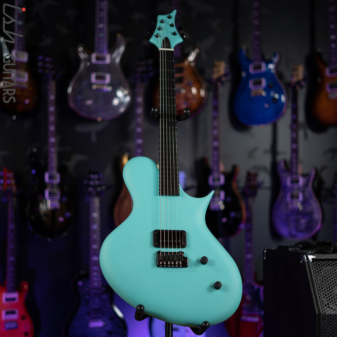 Ritter Porsch Tremolo Electric Guitar Harrods Bittermint