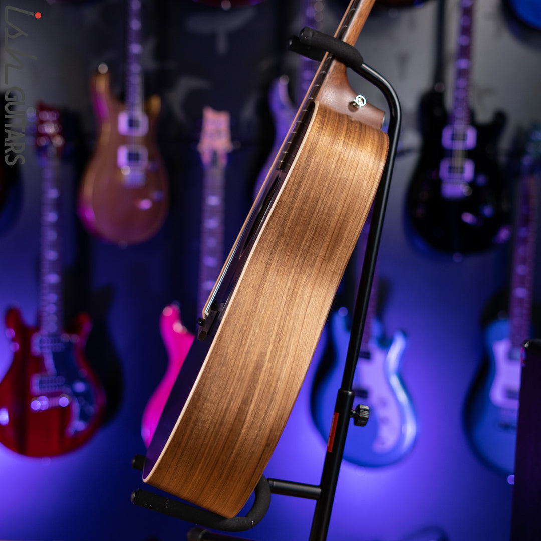 Taylor AD17e Blacktop Ovangkol/Spruce