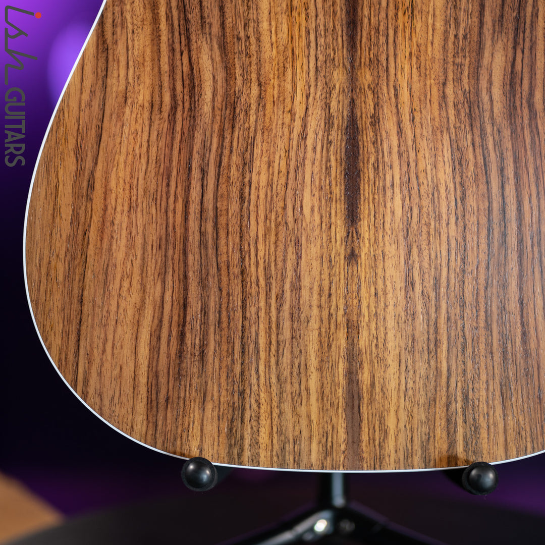 Taylor 210ce Rosewood/Spruce