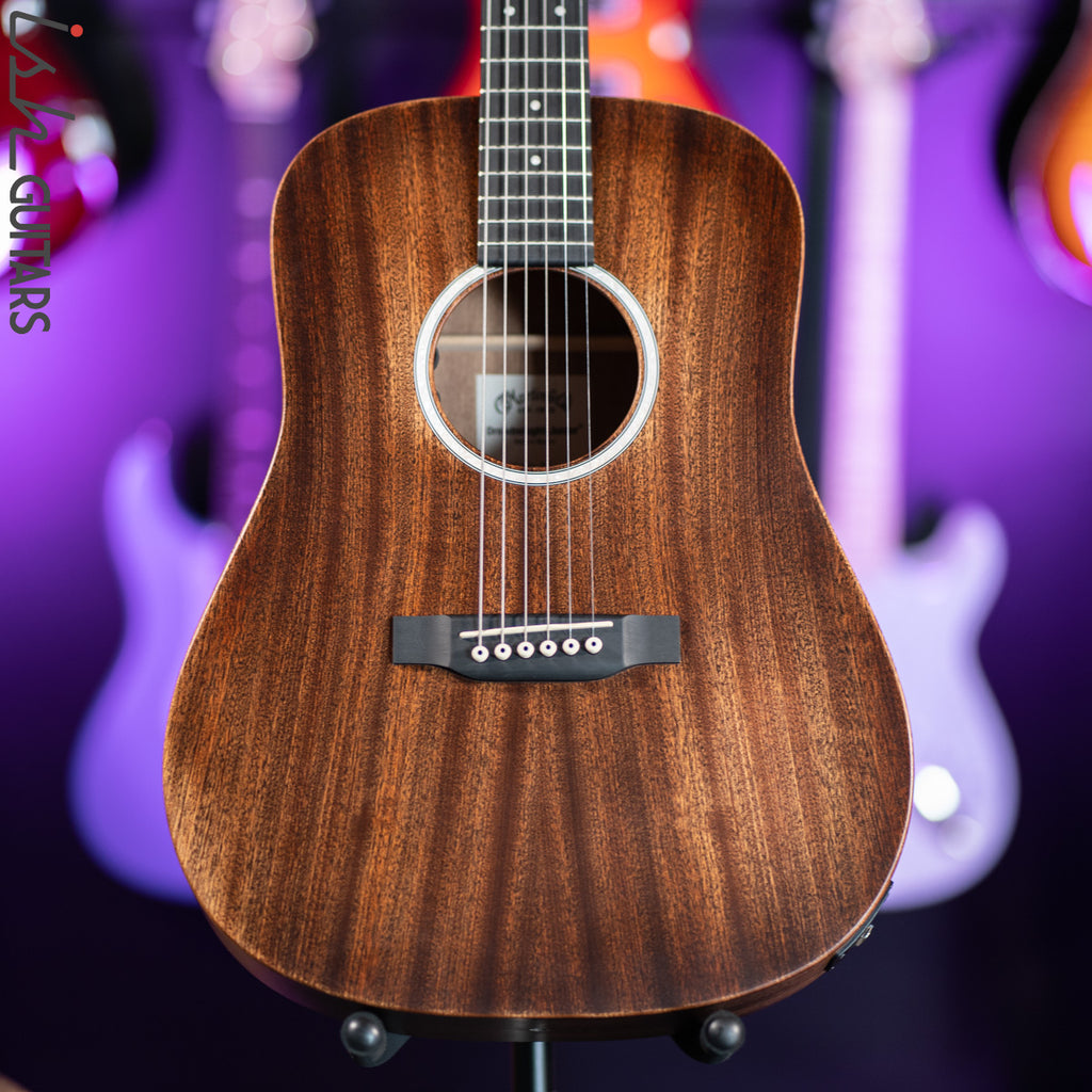 Martin DJr-10E Dreadnaught Junior 10E Streetmaster – Ish Guitars