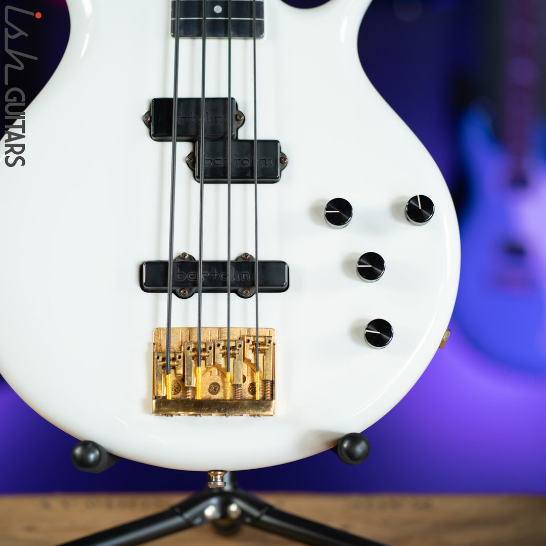 1980s/1990s Pedulla Buzz 4 Fretless Bass White Gloss