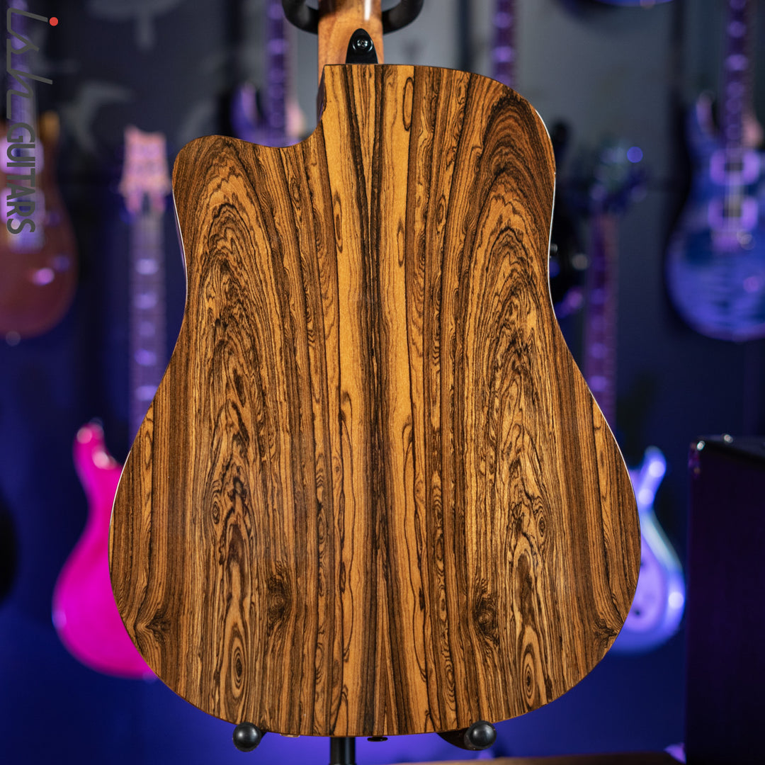 Lag Tramontane HyVibe THV30DCE Acoustic Electric Smart Guitar Natural