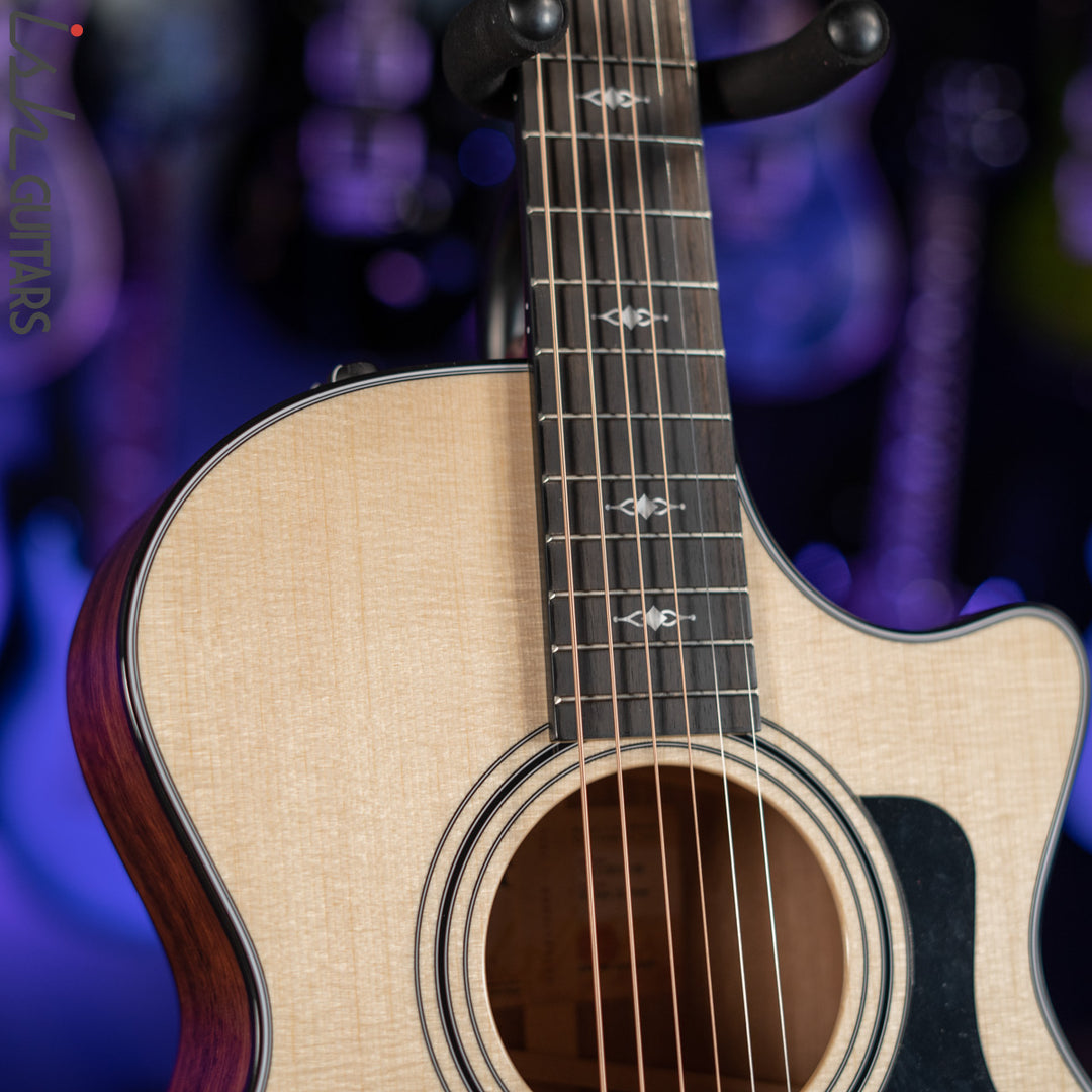 Taylor 312ce 12-Fret Acoustic Guitar Natural
