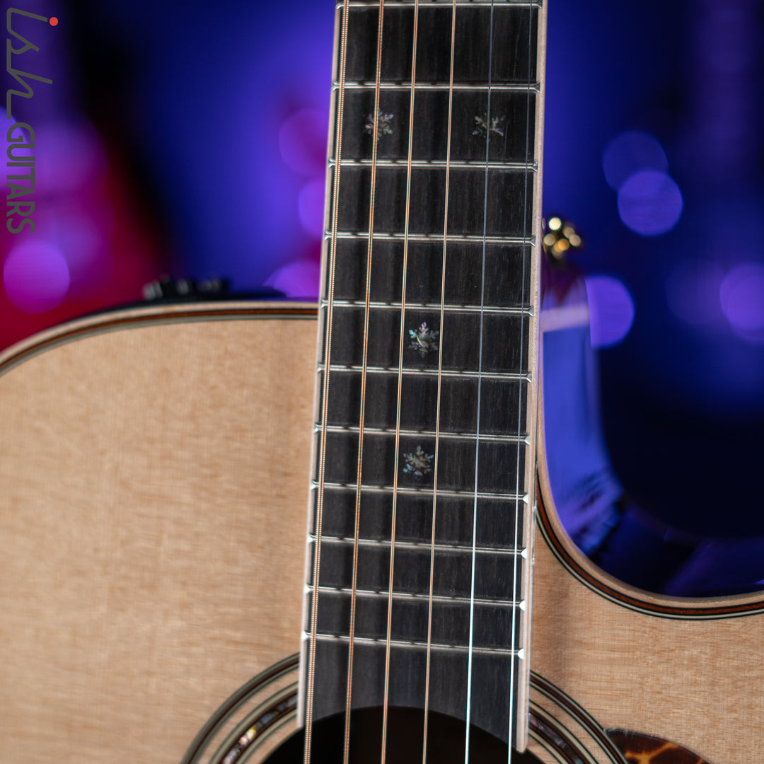 Takamine P7DC Dreadnought Acoustic Guitar Natural