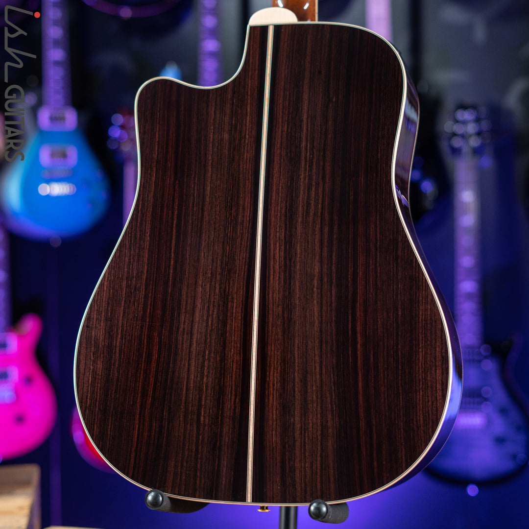 Takamine P7DC Dreadnought Acoustic Guitar Natural