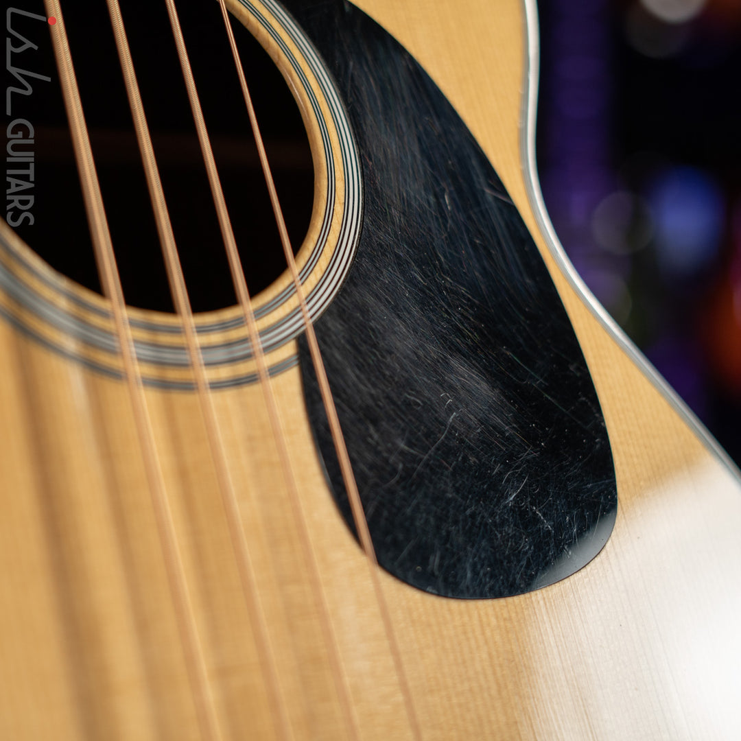 1991 Martin B40 Fretless Acoustic-Electric Bass