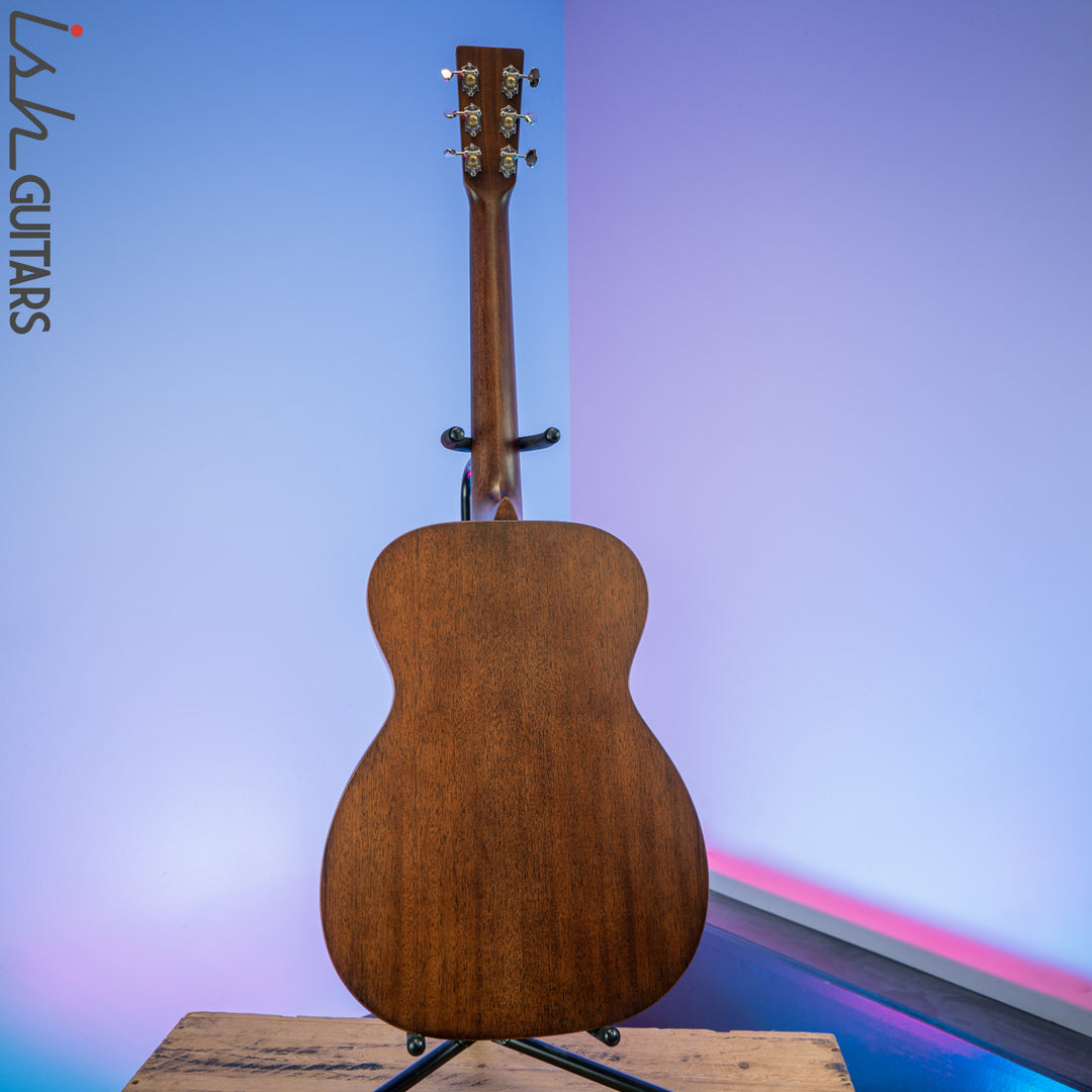 2020 Martin 00-15M Acoustic Guitar