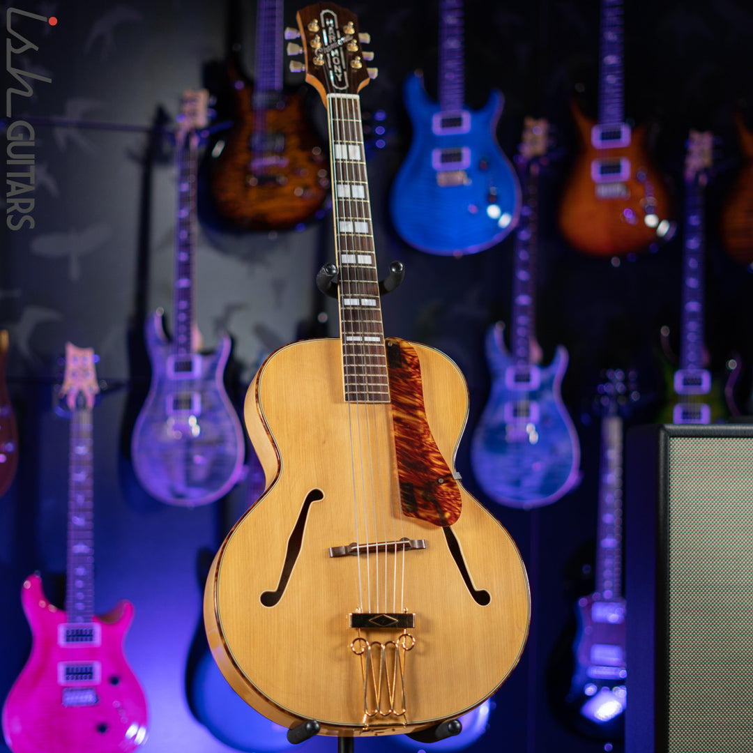 1940s Harmony Cremona Archtop Natural