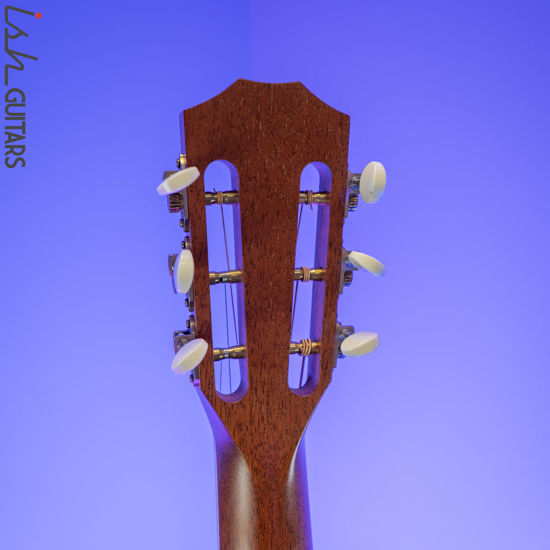 2010 Taylor 12-Fret Grand Concert Acoustic Electric Guitar