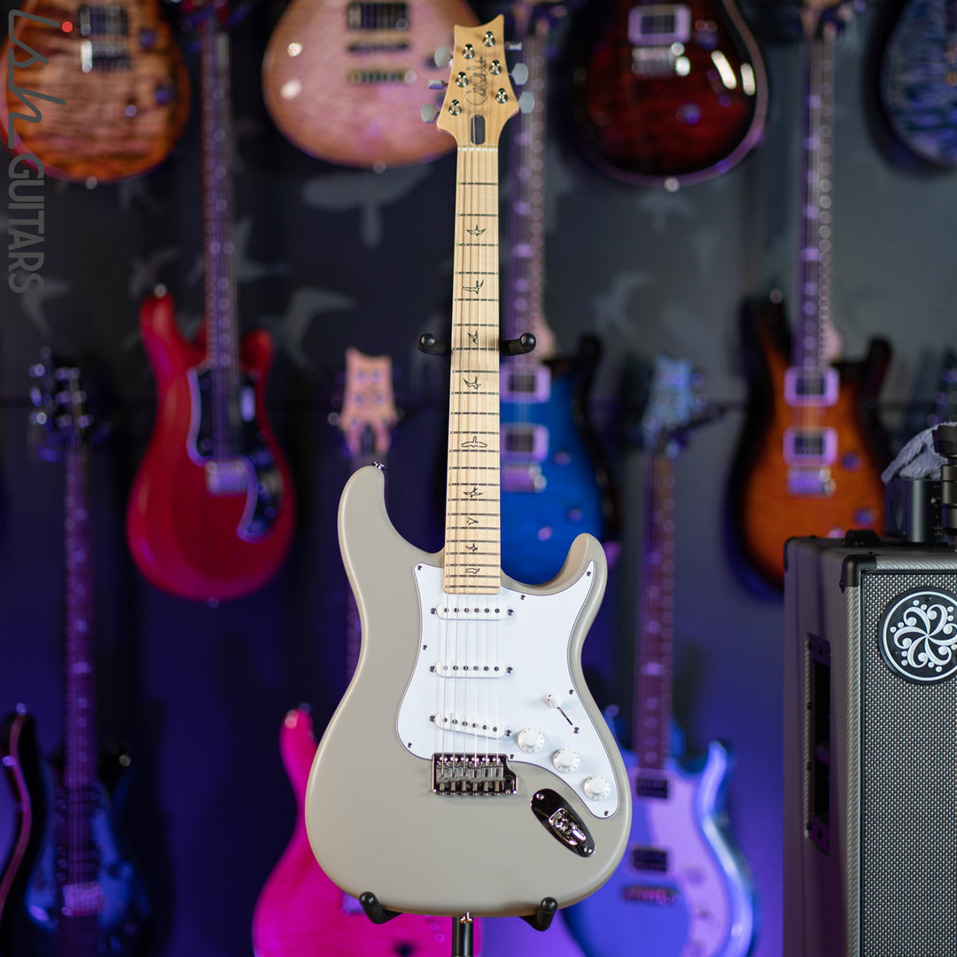 PRS Silver Sky Moc Sand Satin Maple Fretboard