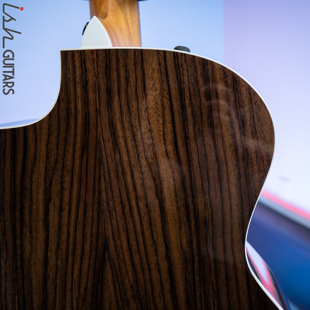 Taylor 214ce-SB DLX Grand Auditorium Sitka Spruce/Rosewood Sunburst