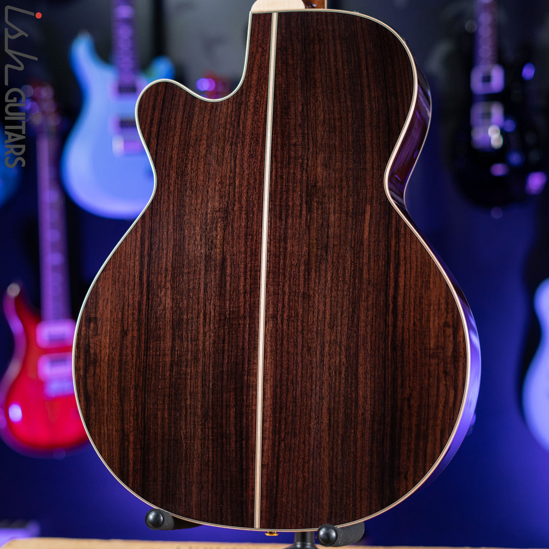 Takamine P7NC Acoustic-Electric Guitar Natural