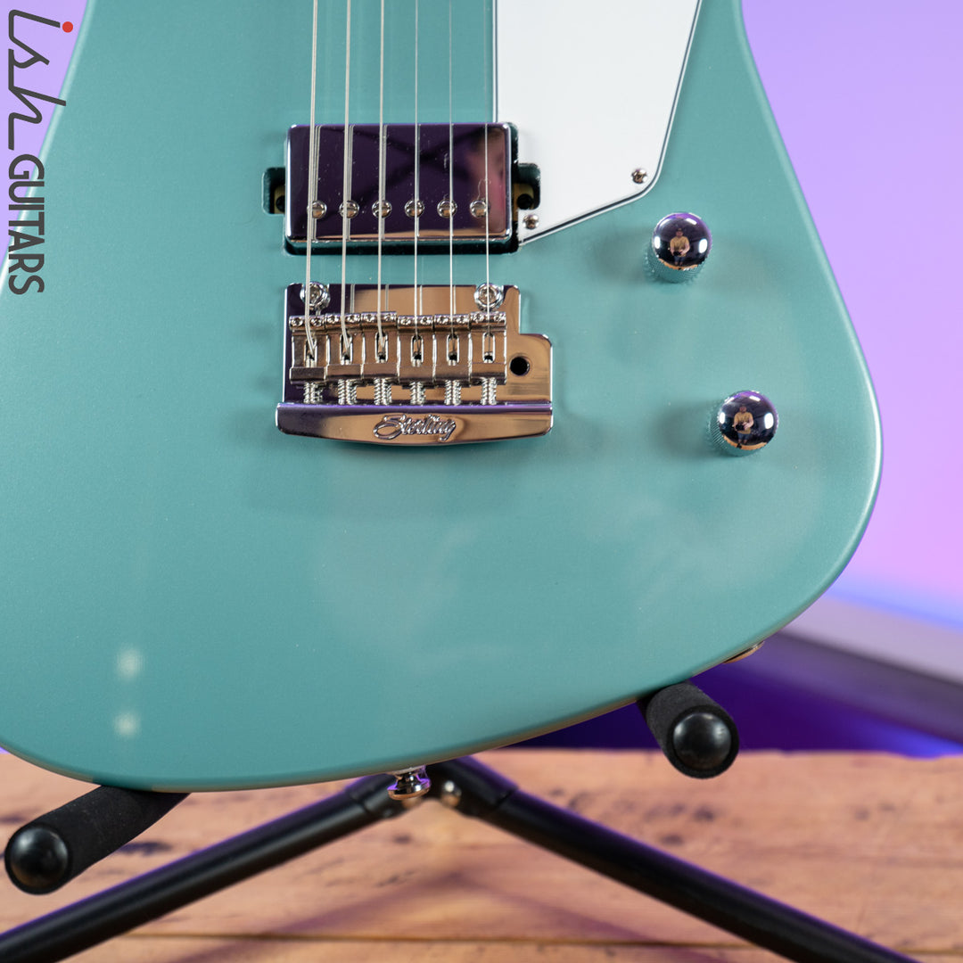 Sterling MusicMan Mariposa-DGR-R2 Dorado Green