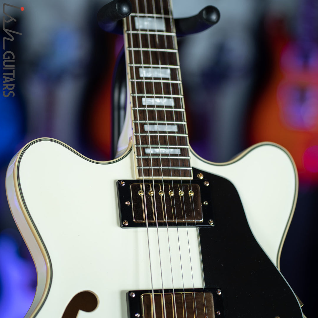 Agile AS-820 Semi-Hollow Aged White
