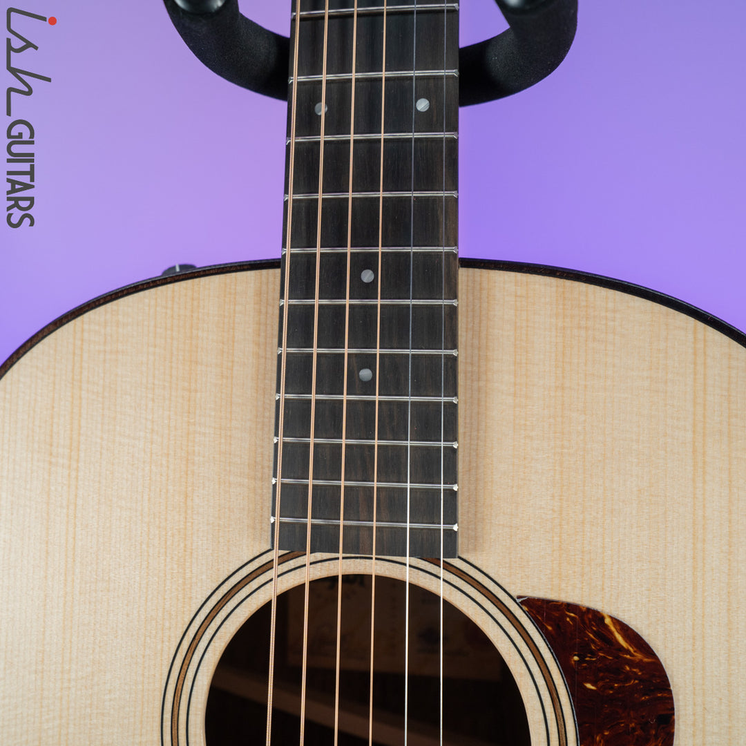 Taylor AD17e Ovangkol/Spruce