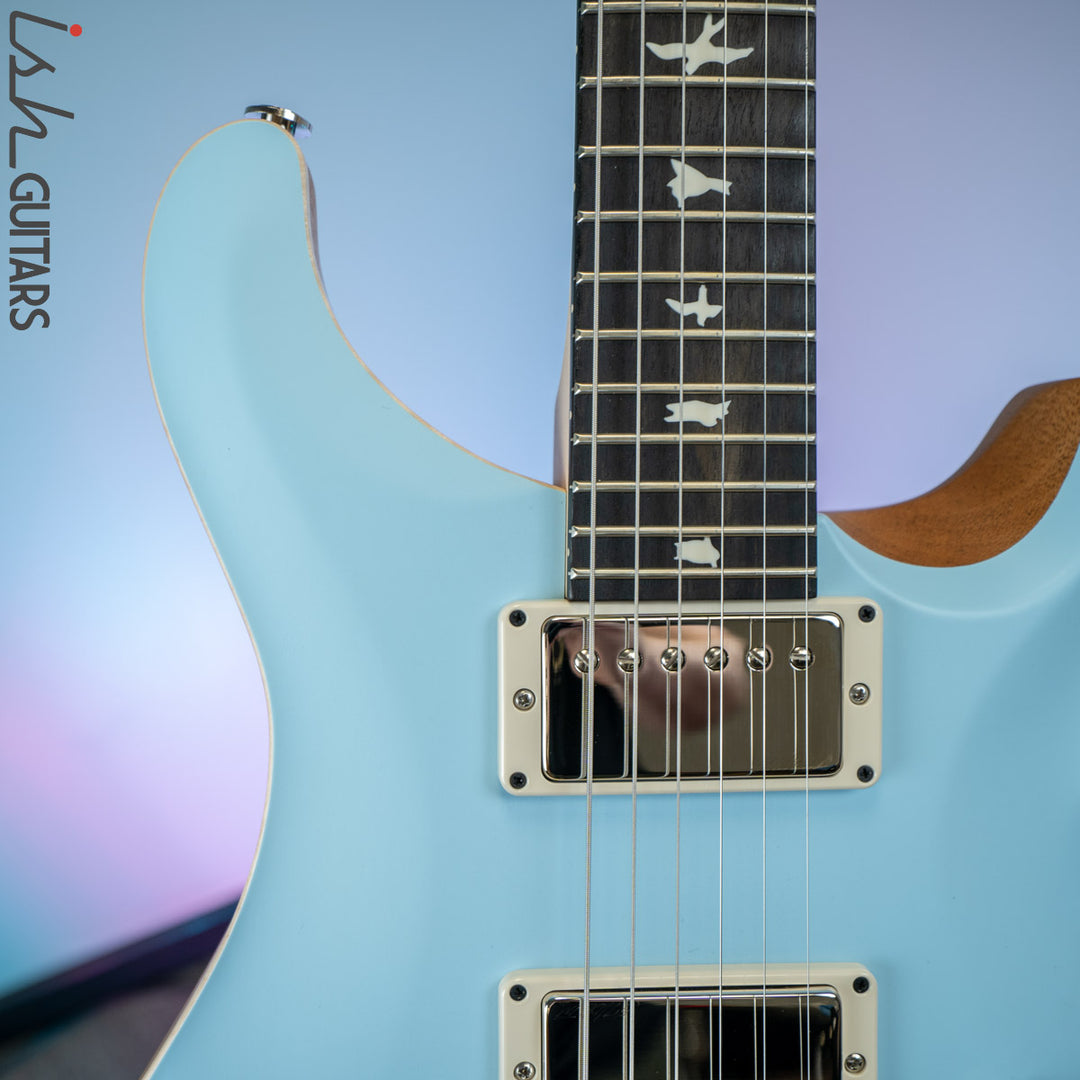 PRS CE 24 Satin Nitro 57/08 Ebony Fretboard Powder Blue