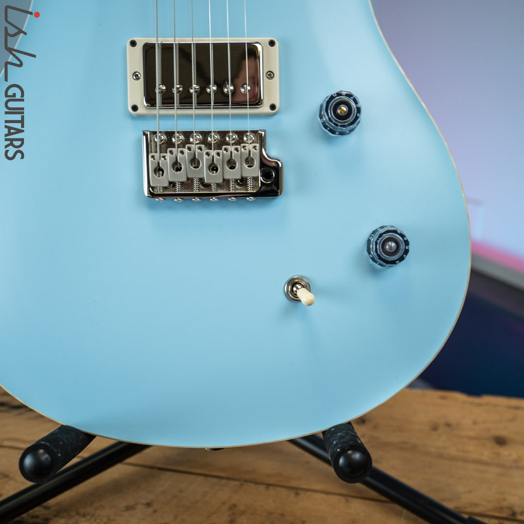 PRS CE 24 Satin Nitro 57/08 Ebony Fretboard Powder Blue