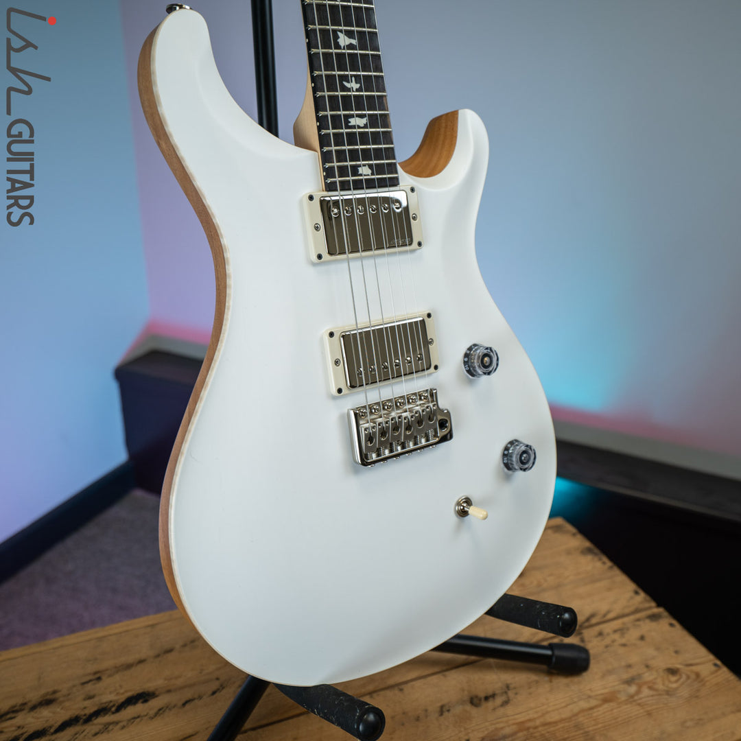 PRS CE 24 Satin Nitro 57/08 Ebony Fretboard Jet White