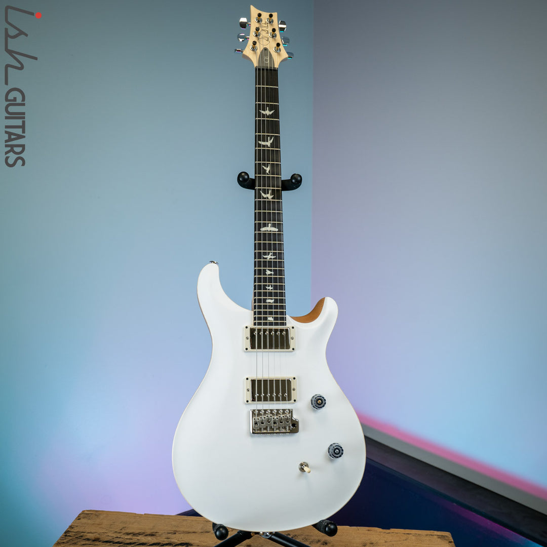 PRS CE 24 Satin Nitro 57/08 Ebony Fretboard Jet White