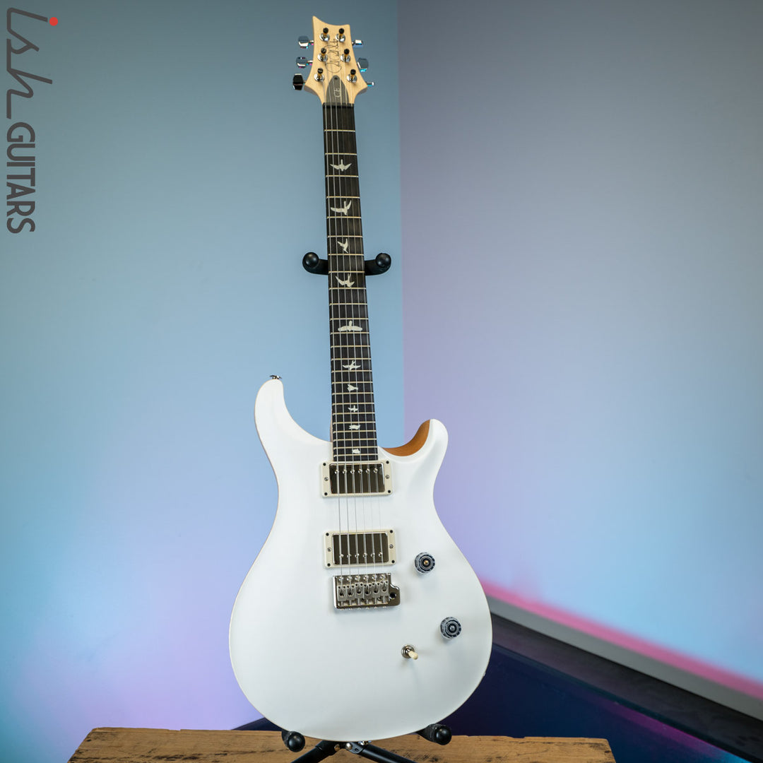 PRS CE 24 Satin Nitro 57/08 Ebony Fretboard Jet White