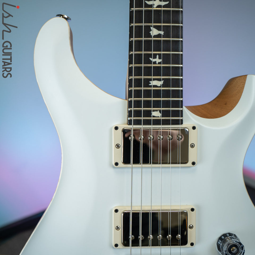 PRS CE 24 Satin Nitro 57/08 Ebony Fretboard Jet White
