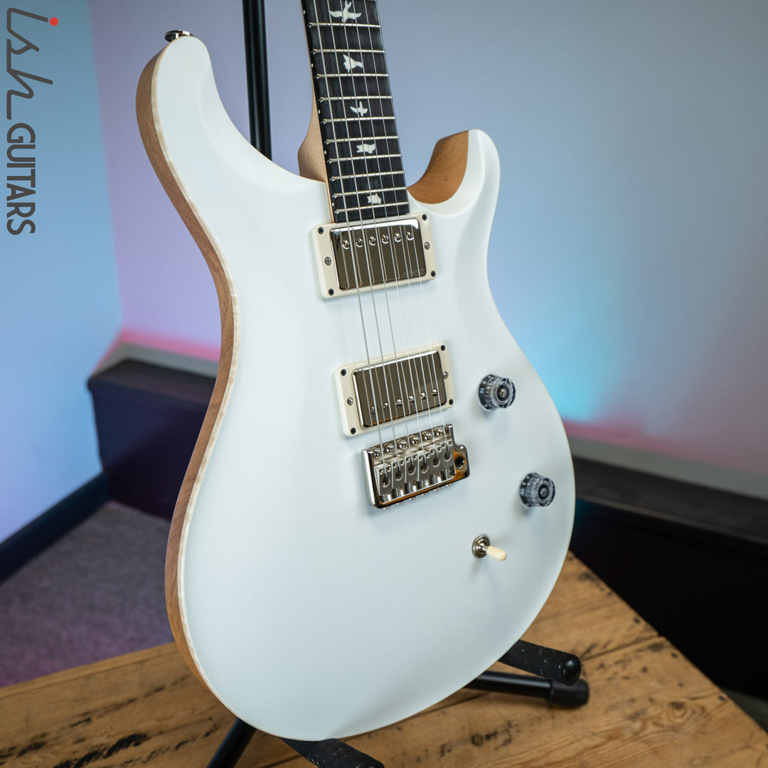 PRS CE 24 Satin Nitro 57/08 Ebony Fretboard Jet White